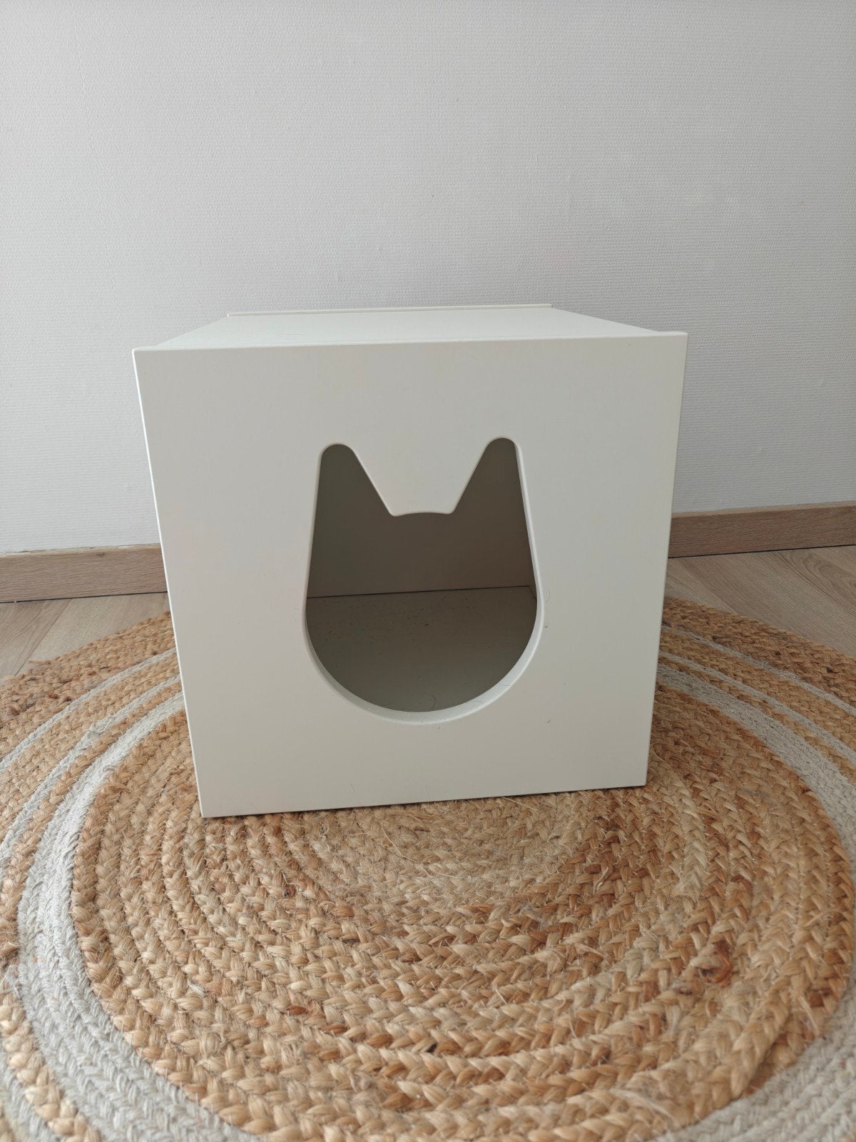 Kattenhuisje, Ophalen