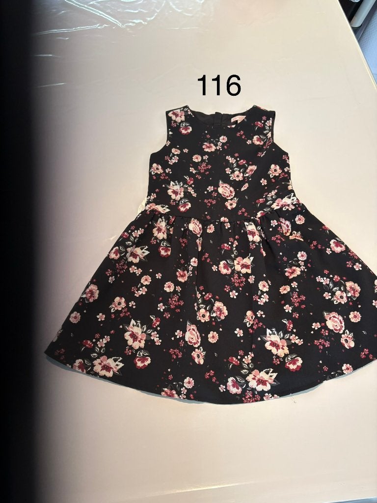 Kleedje zonder mouwen maat 116, Enfants & Bébés, Vêtements enfant | Taille 116, Enlèvement, Utilisé, Fille, C&A