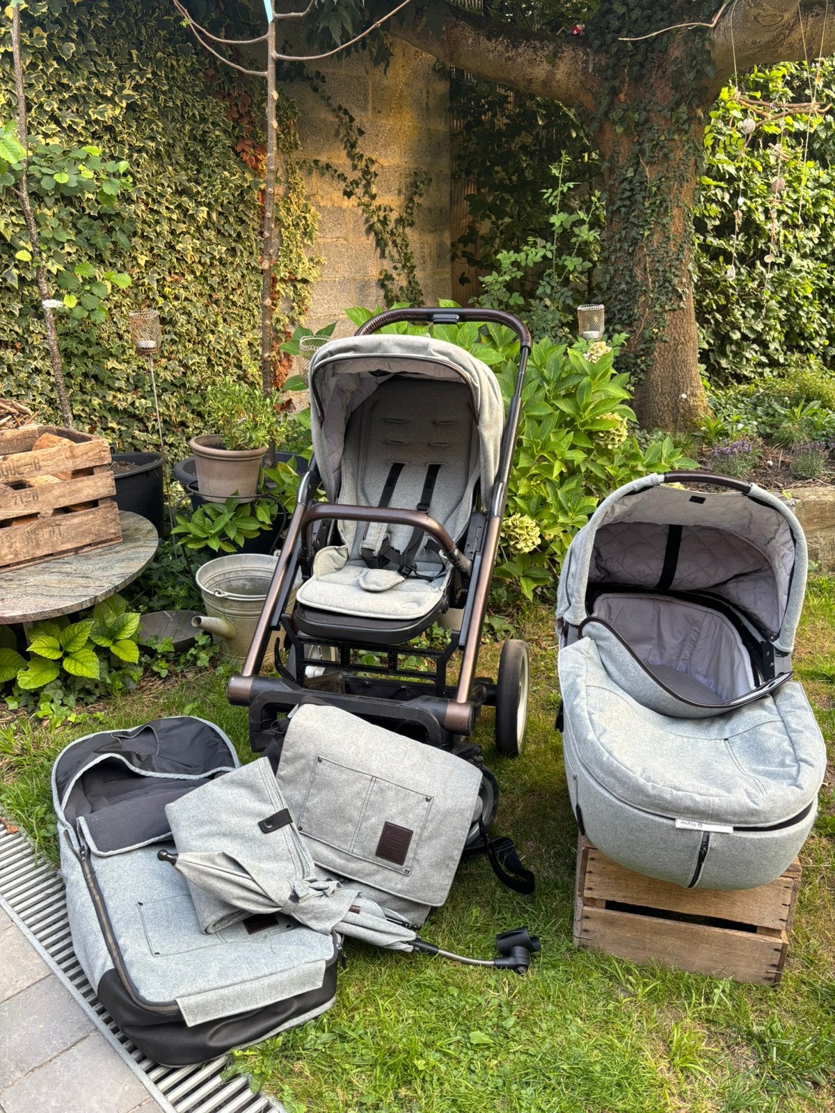 Kinderwagen met alle accesoires, maxi cosi en iso fix, Kinderen en Baby's, Kinderwagens en Combinaties, Gebruikt, Verstelbare duwstang