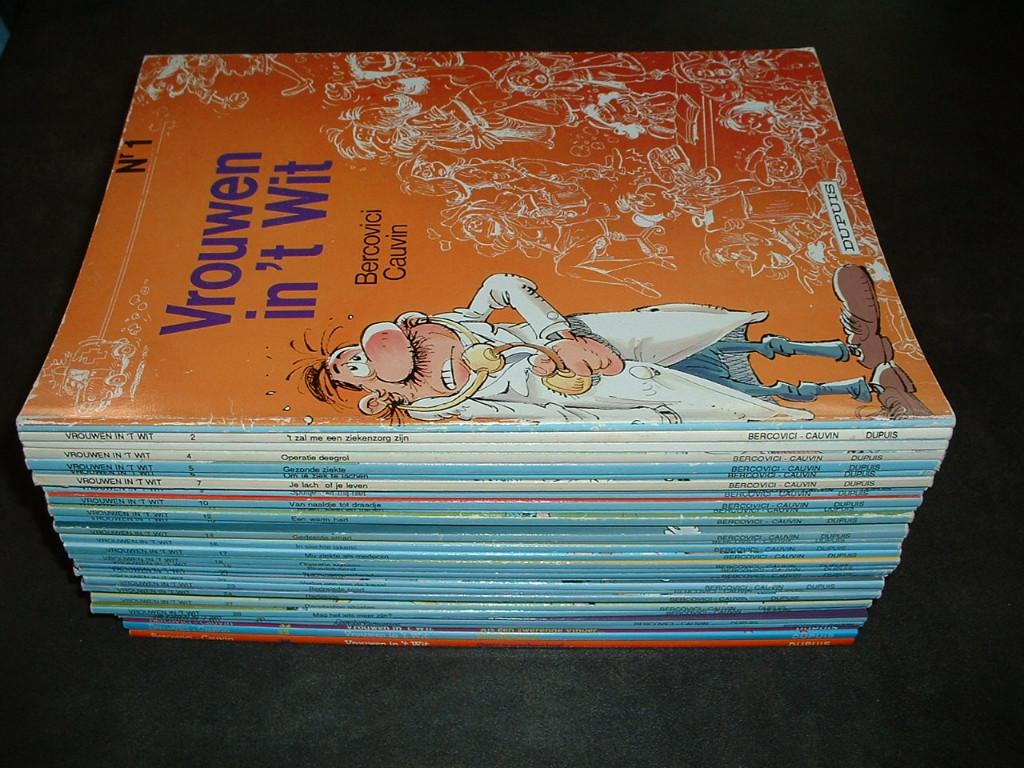 vrouwen in 't wit strips nrs tussen 2 en 41, Livres, Plusieurs BD, Enlèvement ou Envoi