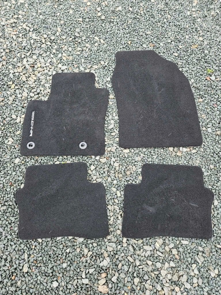 Tapis de sol Toyota C-hr CHR en velours, Autos : Divers, Tapis de voiture, Enlèvement, Neuf