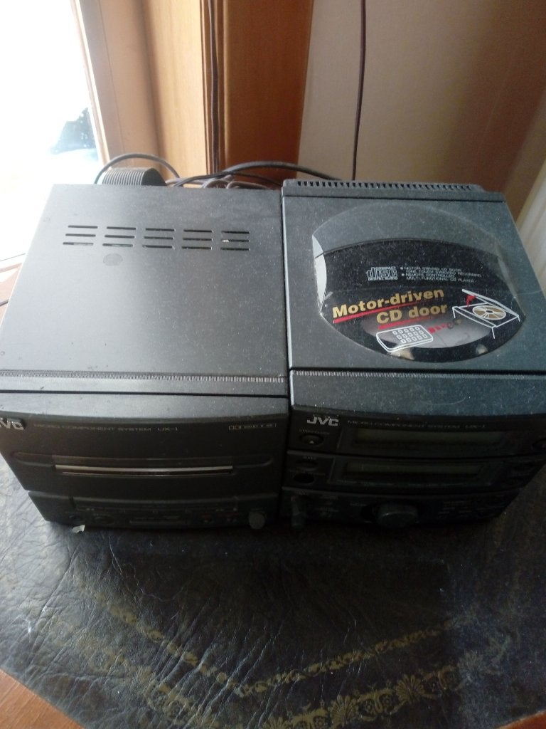 petite chaine hifi, Enlèvement, Utilisé, Deck cassettes ou Lecteur-enregistreur de cassettes, JVC