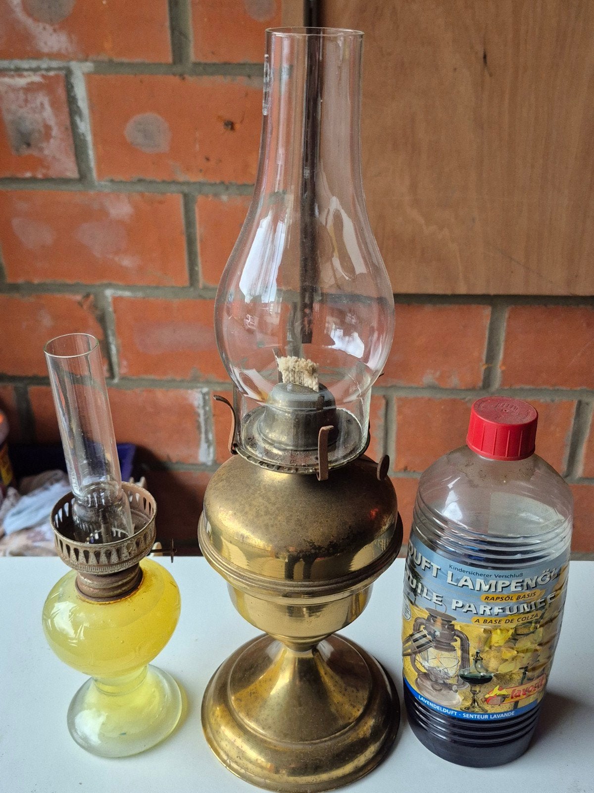 2 Olielampen, Ophalen