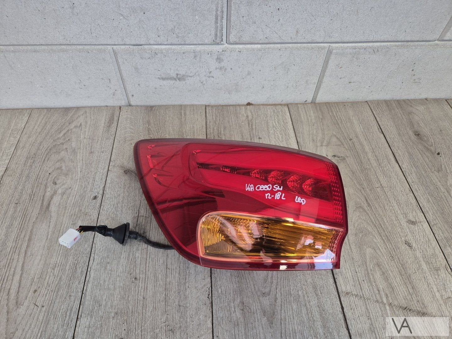 Achterlicht links van Kia Ceed Cee'd STATION 2013 - 2016 LED, -, -, Ophalen of Verzenden, -