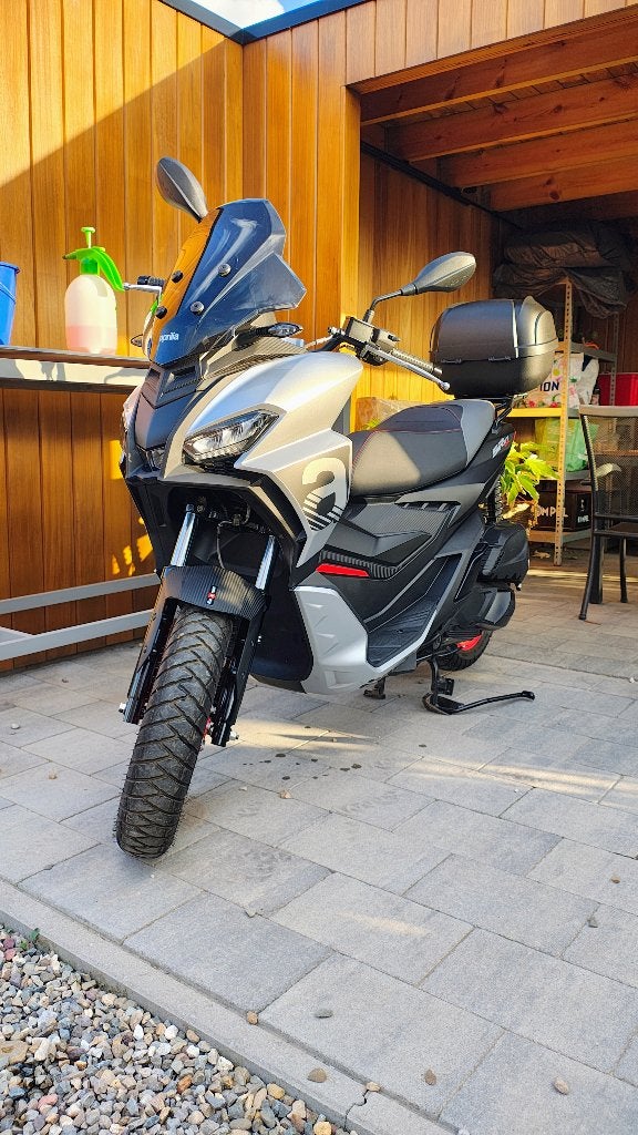 Aprilia 125 SR GT, Ophalen, Overige modellen, 125 cc, Zo goed als nieuw