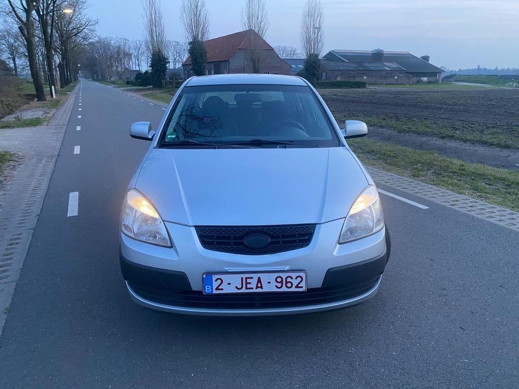 Kia Rio 2008, Auto's, Kia, Voorwielaandrijving, Stof, Zwart, Handgeschakeld