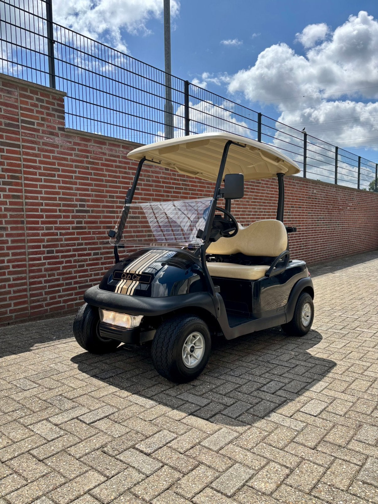 Belle voiturette de golf électrique Clubcar avec lumières, Enlèvement ou Envoi, Comme neuf, Voiturette de golf