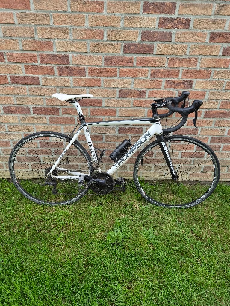 Velo thompsonr6200 en l'état, Autres marques, Frein à tambour, 49 à 53 cm, Enlèvement