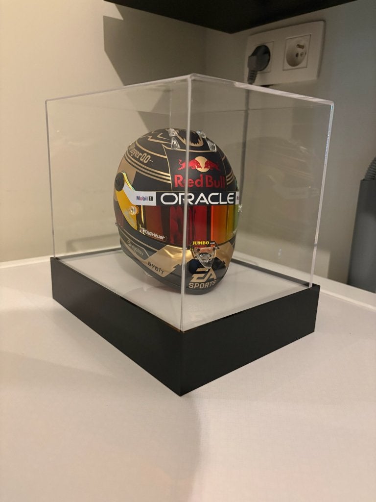 Max Verstappen 1:2 Helm + Luxe LED Displaycase, Collections, Marques automobiles, Motos & Formules 1, Enlèvement ou Envoi, Neuf