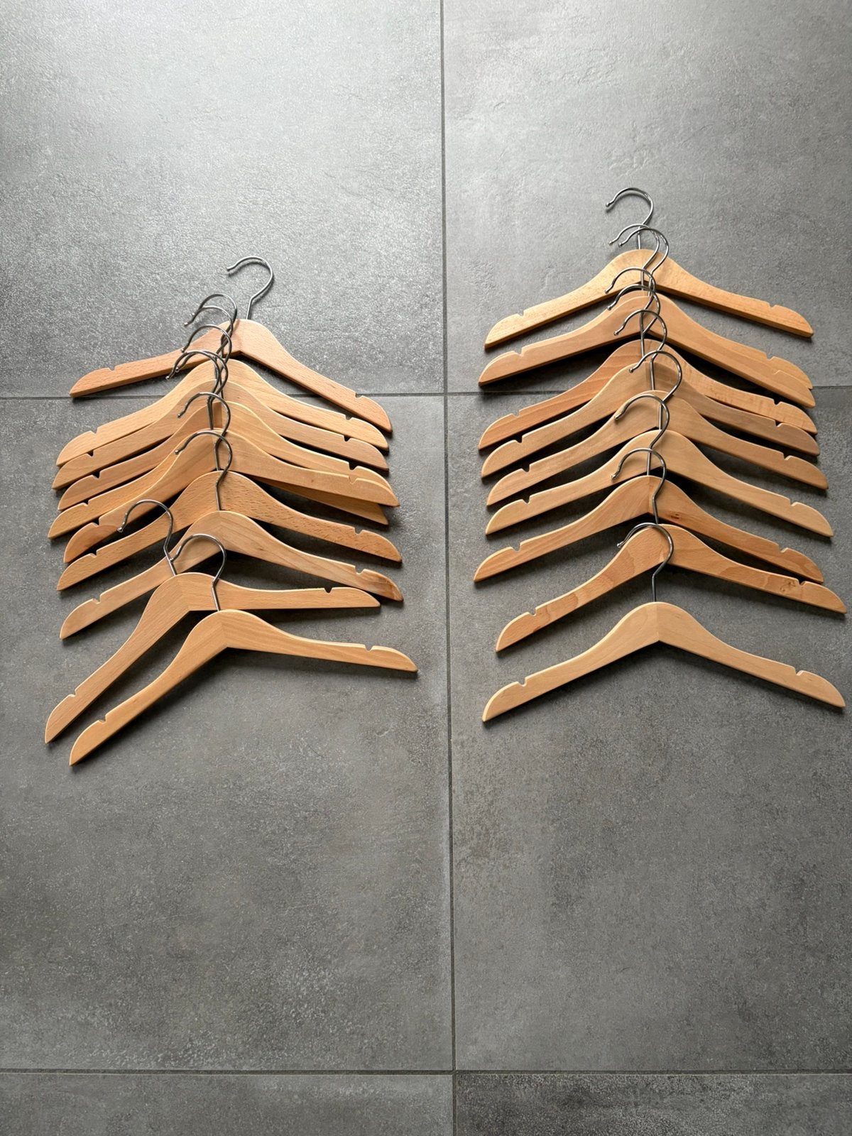 Houten kledinghangers (kind) 20 stuks, Kleding | Dames, Kledinghangers, Ophalen, Zo goed als nieuw