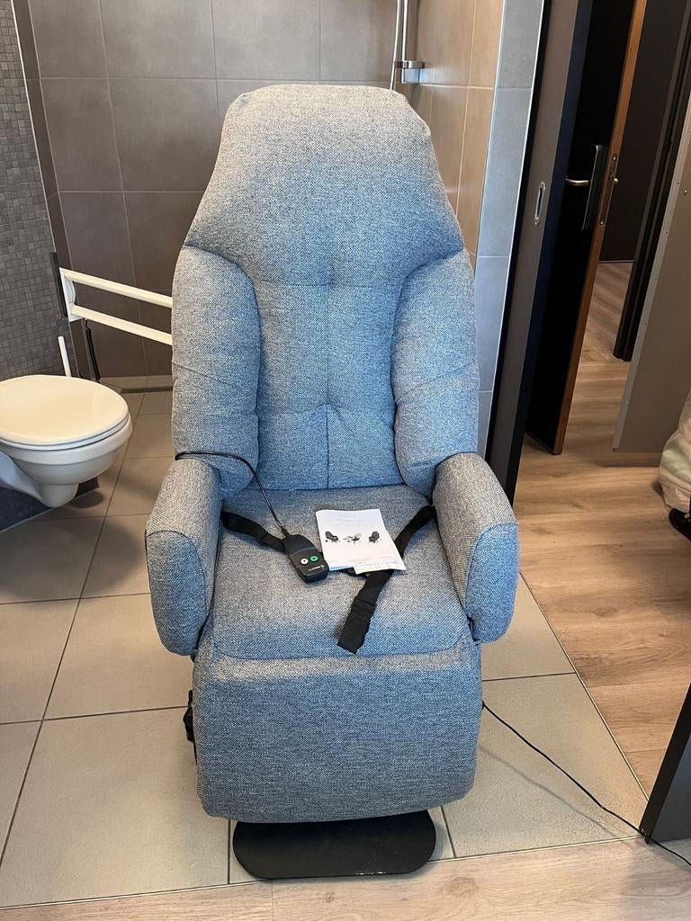 Fauteuil électrique sur roulettes avec garantie, Enlèvement