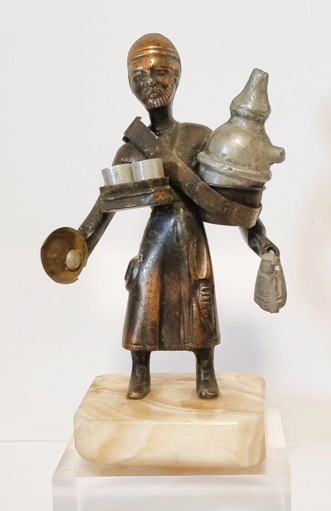 Arabisch Brons beeldje "De waterdrager", Antiek en Kunst, Ophalen of Verzenden, Koper
