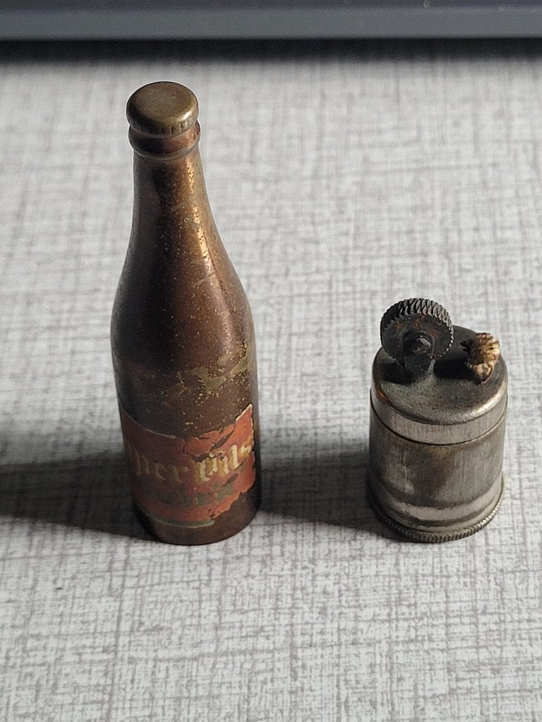 Miniatuur reclame-aansteker bier Caulier Bruxelles, Ophalen of Verzenden, Gebruikt, Overige typen