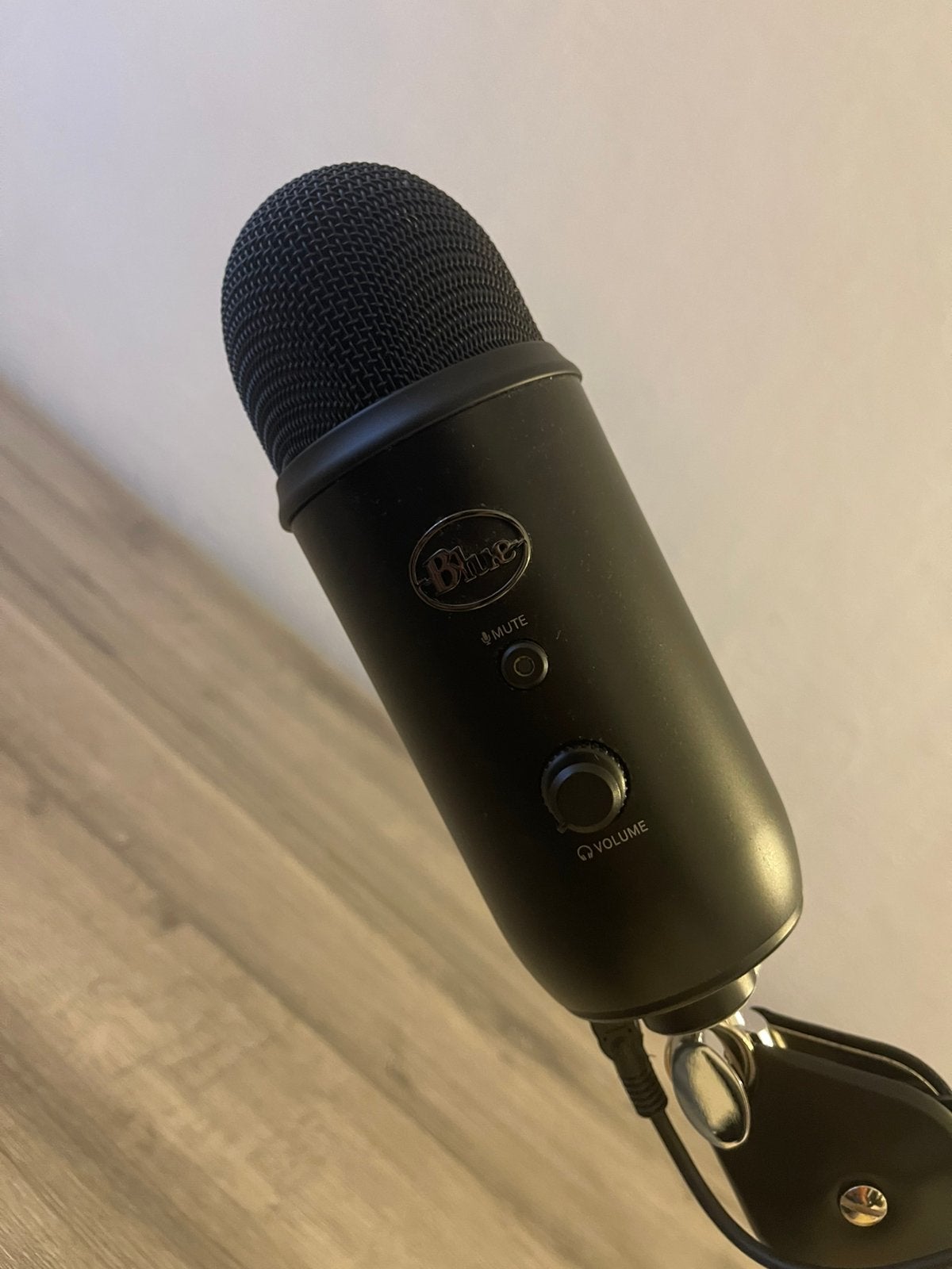 Micro blue yeti avec bras rode, Enlèvement, Comme neuf, Filaire