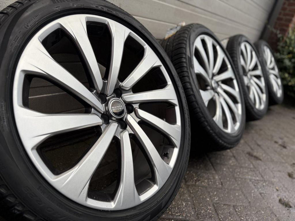 23 “ Defender RR Range Rover Sport Discovery 5 SVR velgen, Autos : Pièces & Accessoires, Pneus & Jantes, Pneus et Jantes, 4 Saisons