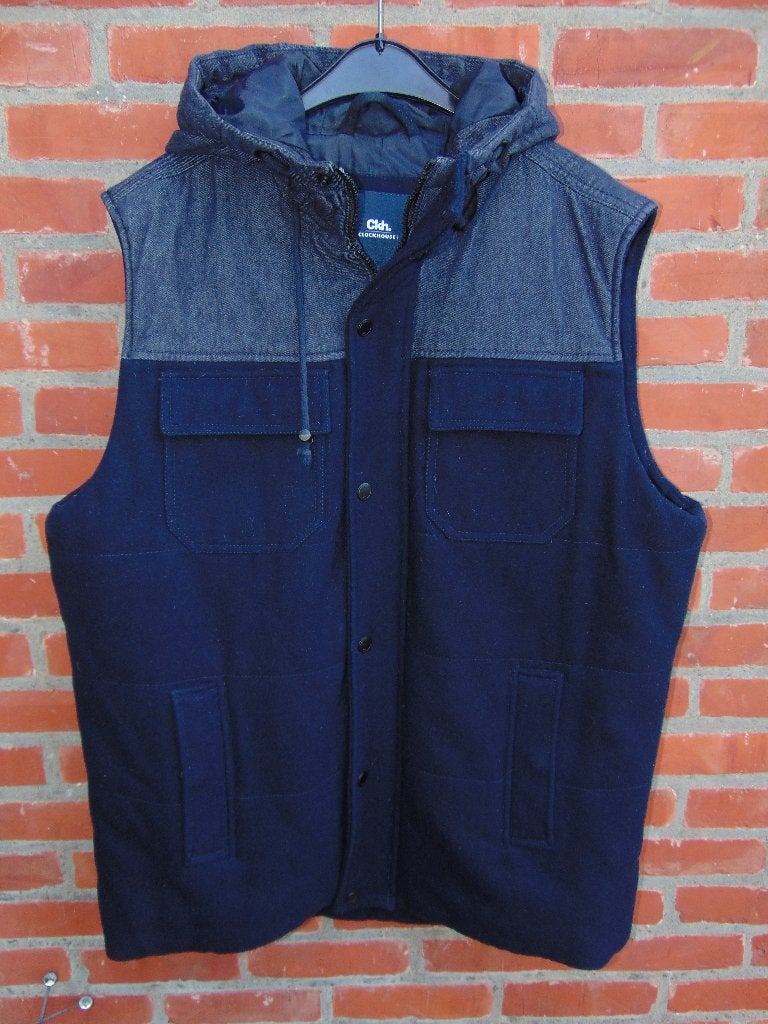 Bodywarmer met kap in zeer goede staat, Vêtements | Hommes, Blousons sans Manches, Enlèvement ou Envoi, Porté, Taille 56/58 (XL)