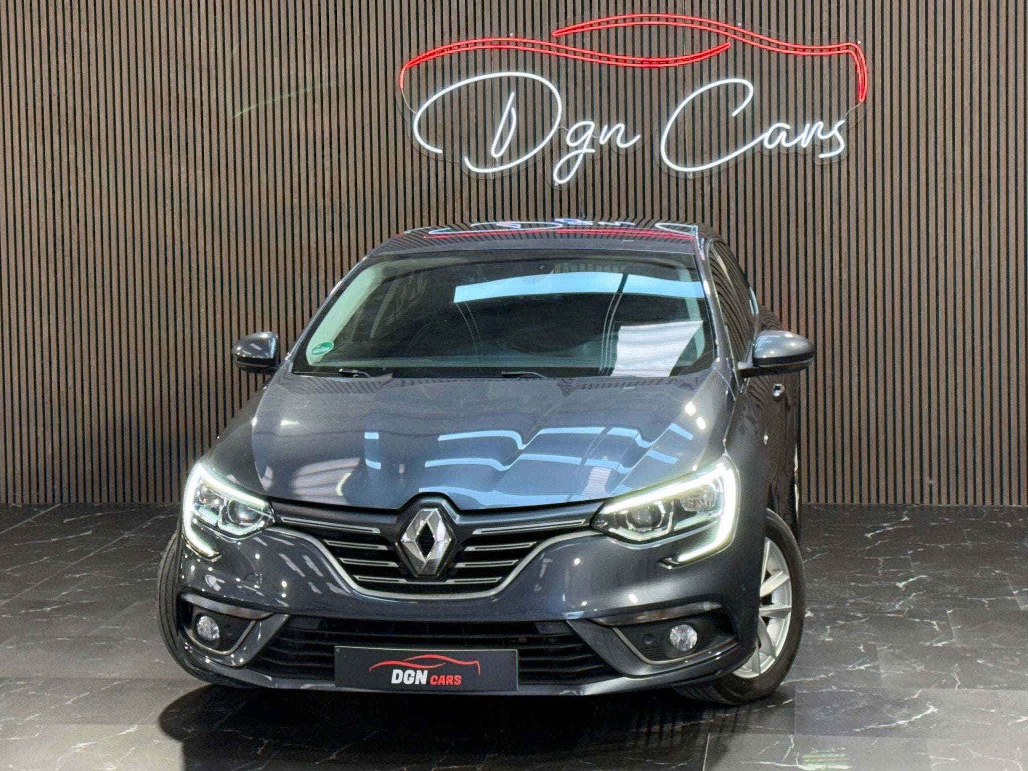 Renault Mégane Megane 1.5 Blue dCi Bose Edition, Autos, Achat, Euro 6, Entreprise, Noir