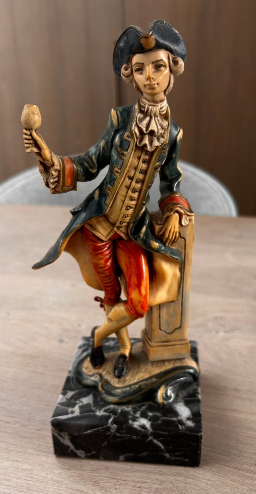 Vintage Italiaans figurine, Ophalen, Zo goed als nieuw