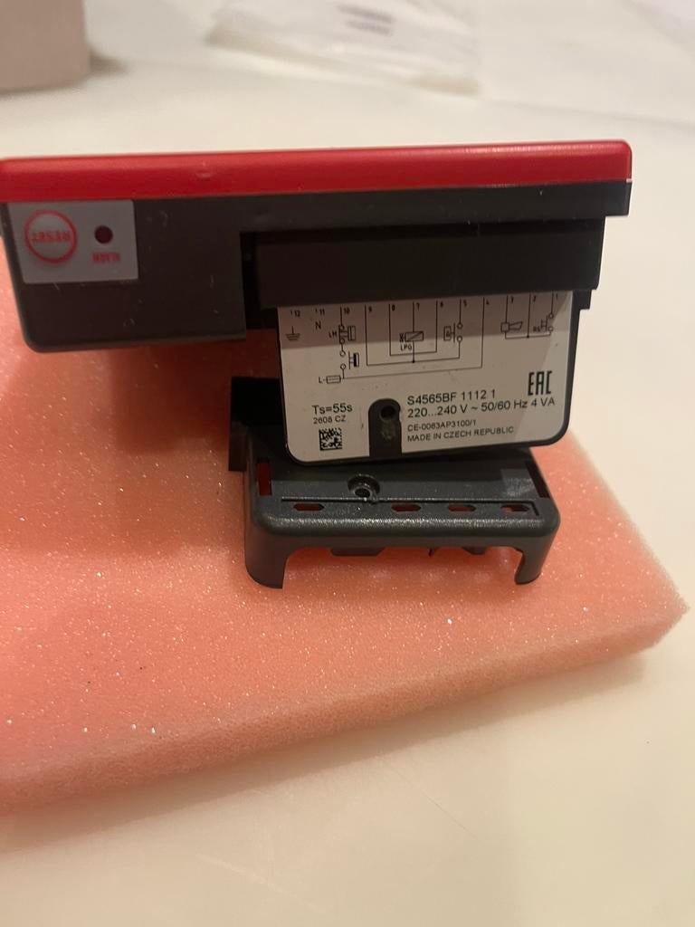Honeywel ontsteking module S4565BF112U, Ophalen