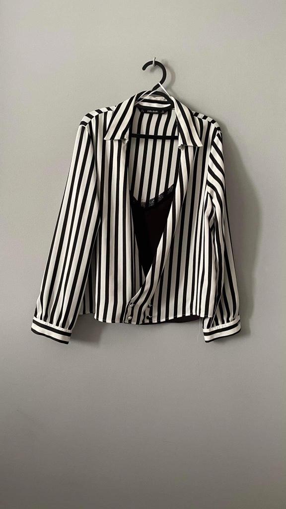 SHIRT + TOP geïntegreerd nieuw ZARA wit zwart oversized L, ZARA, Ophalen of Verzenden, Nieuw, Overige kleuren