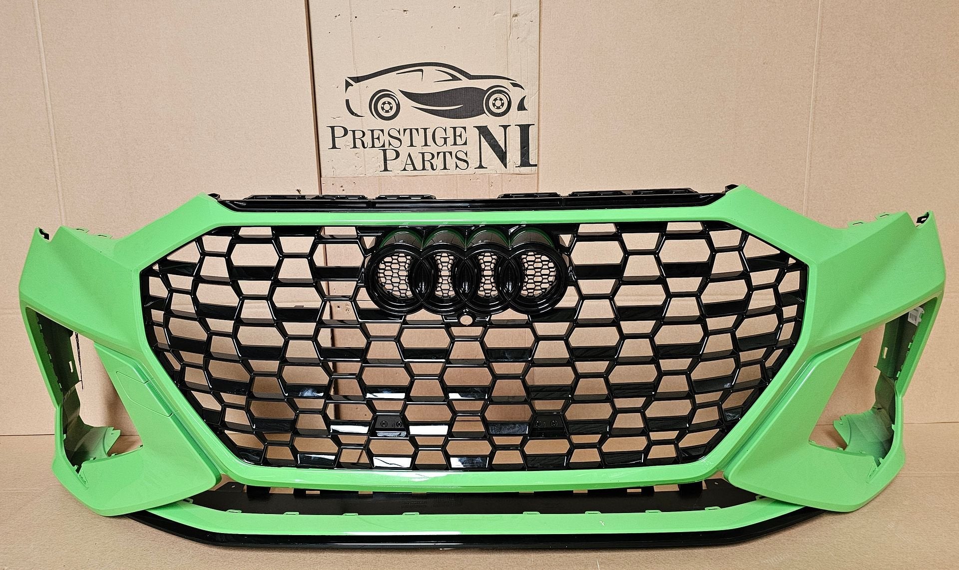 Voorbumper Audi Q3 F3 83A RSQ3 Origineel Bumper 83A807437K, Auto-onderdelen, Gebruikt, -, Voor, Bumper
