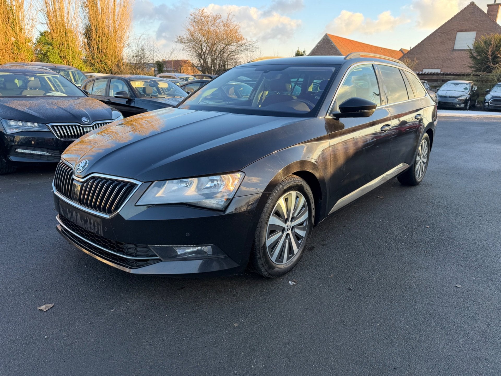Skoda Superb, Auto's, Voorwielaandrijving, Stof, Euro 6, 1505 kg