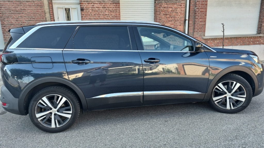 Peugeot 5008 1.6D Bj 2017 215000km 7 places OPTION COMPLÈTE, Achat, Noir, Diesel, Automatique