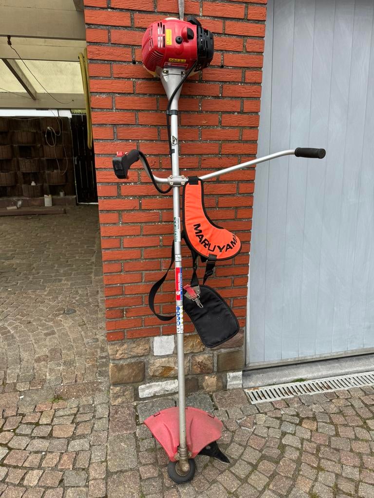 Bosmaaier Maruyama, Tuin en Terras, Ophalen, Zo goed als nieuw