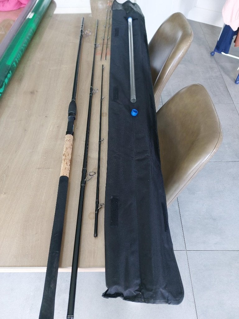 Feeder Cresta Blackthorne Pro-N feeder, Ophalen, Zo goed als nieuw, Werphengel