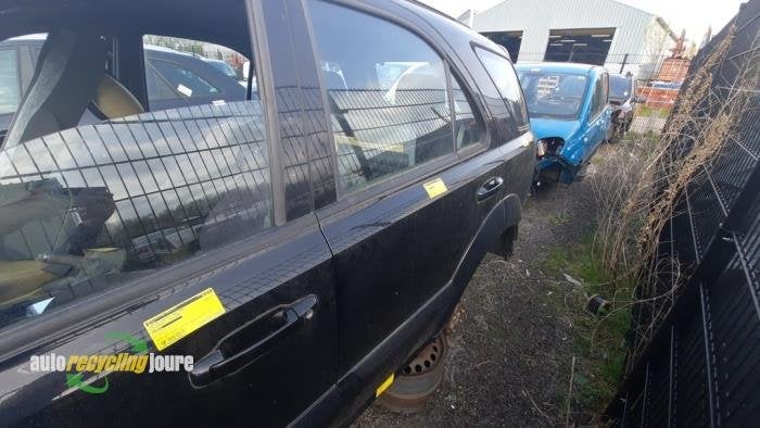 Portier 4Deurs links-achter van een Kia Sorento (V9), -, Deur, -, -