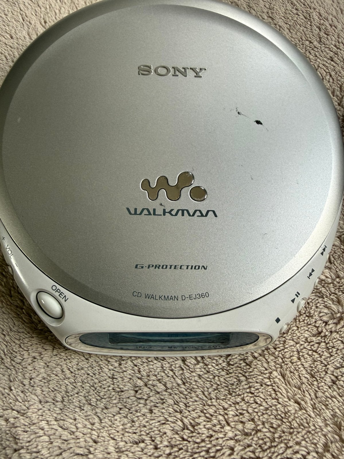 Twee draagbare walkman cd spelers . Sony en Firstline, TV, Hi-fi & Vidéo, Enlèvement