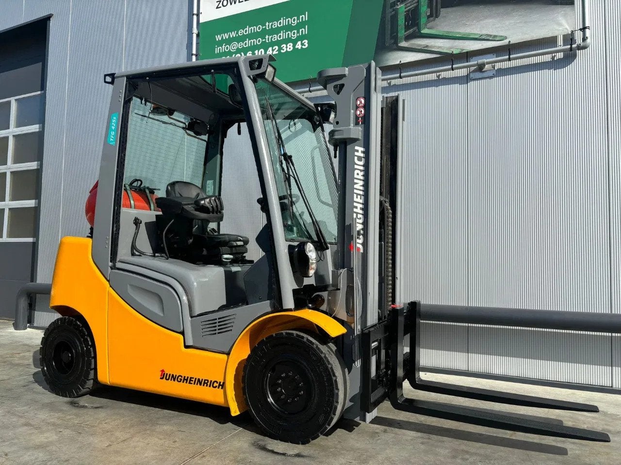 Jungheinrich TFG425s Heftruck (année de construction 2016), Articles professionnels, Machines & Construction | Chariots élévateurs & Transport interne