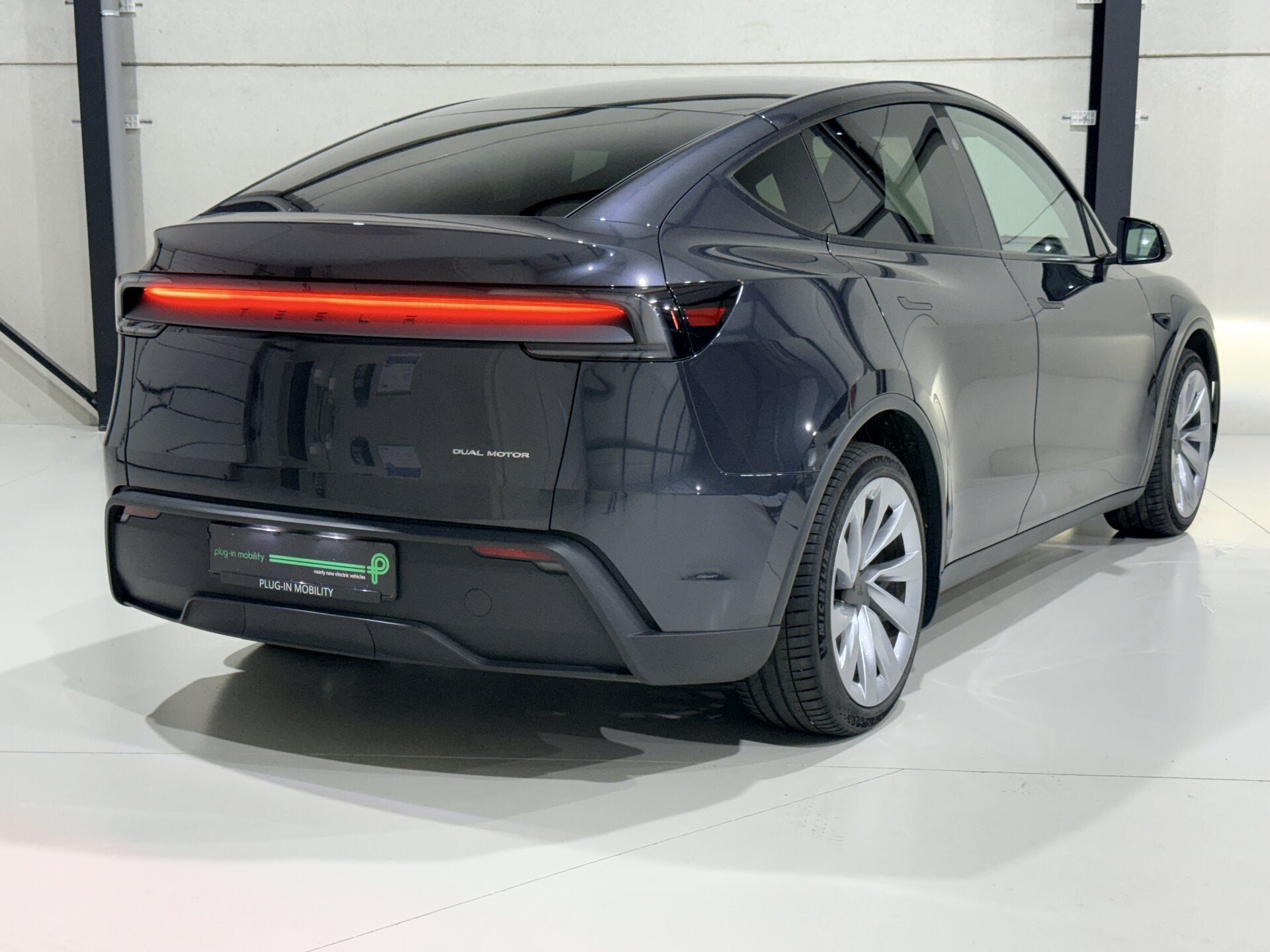 Tesla Model Y AWD LR Premium juniper FSD4 75 kWh, Autos, Tesla, 0 kg, Argent ou Gris, 0 kg, Noir