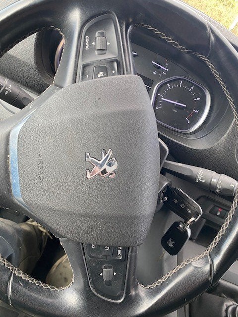 Peugeot Expert 2000cc Airco euro6 lichte vracht L3, Voorwielaandrijving, Euro 6, Leder en Stof, Zwart