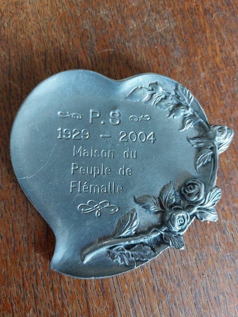 Vide poche etain parti socialiste Flémalle, Enlèvement ou Envoi