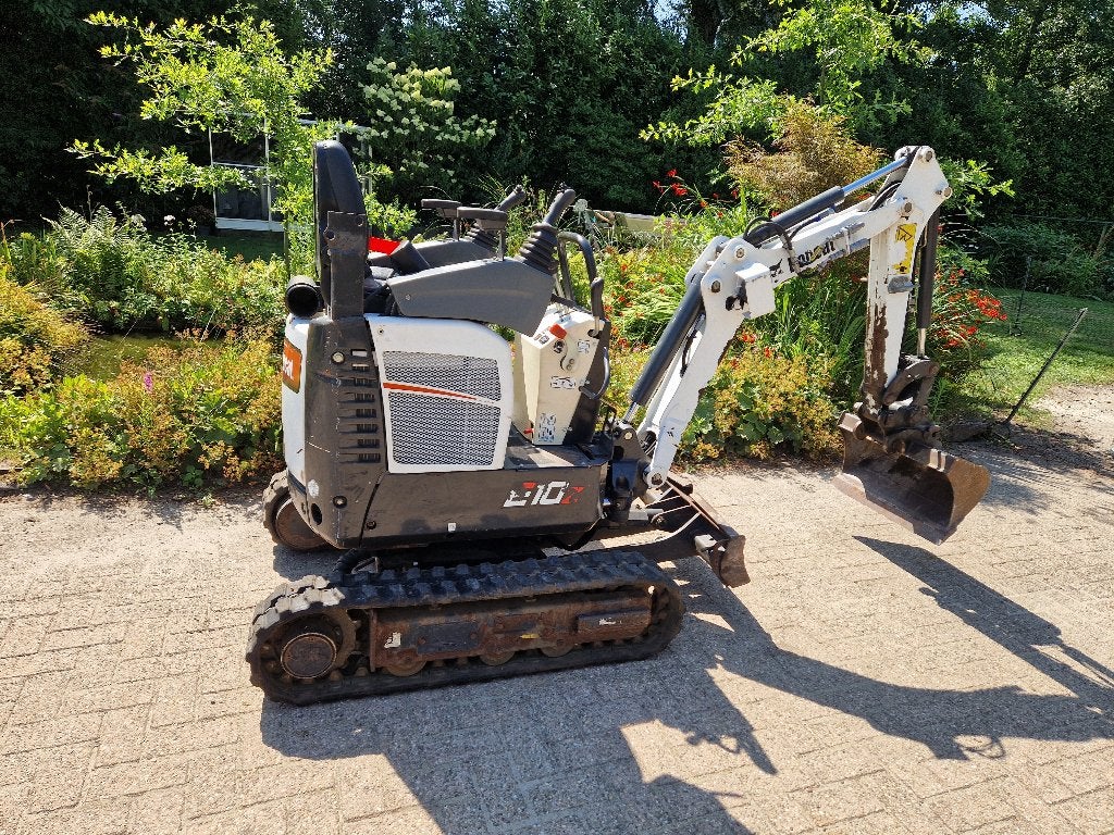 minigraver bobcat e10, Ophalen