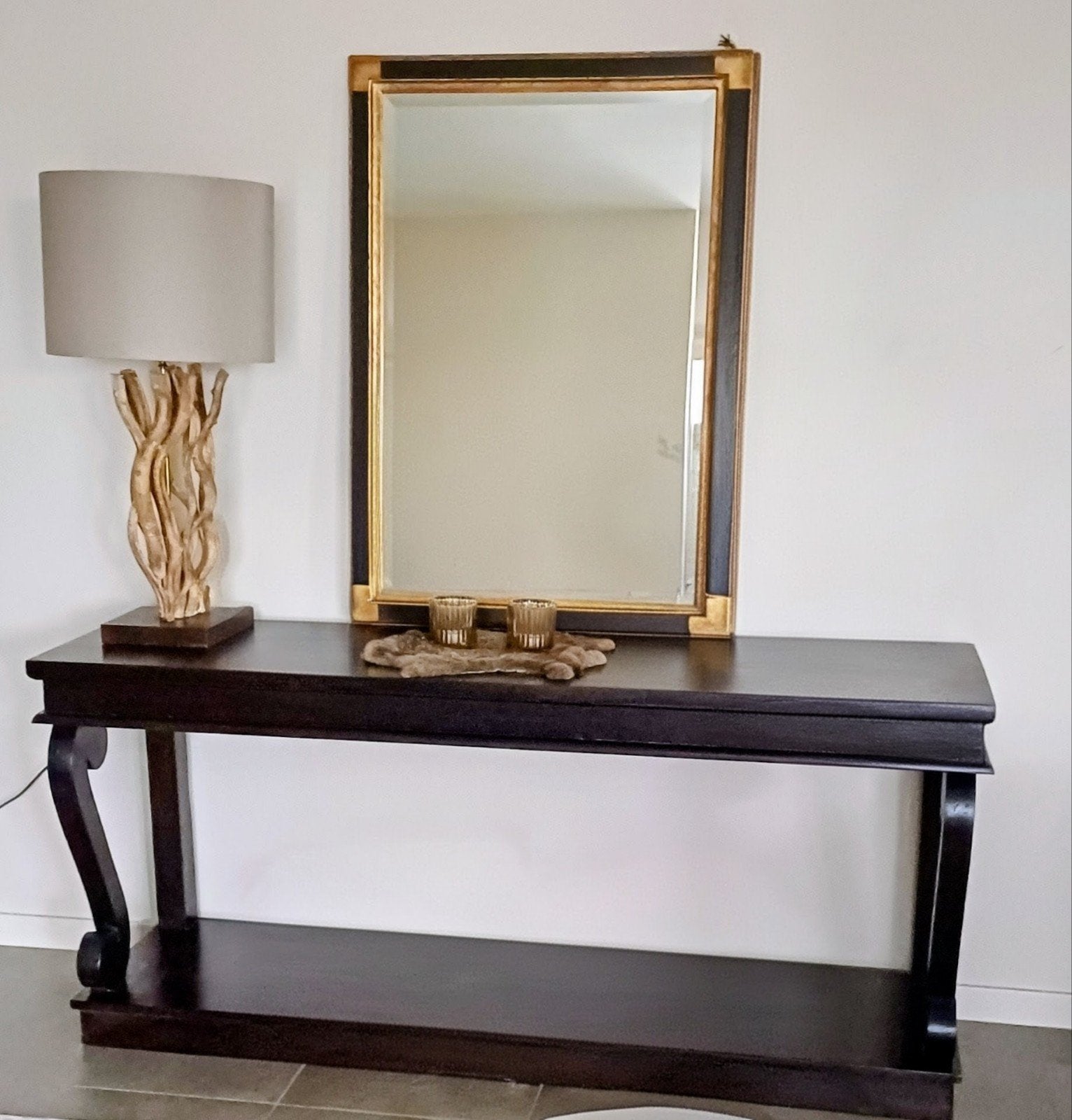 Stevige, karaktervolle console in donker hout, Huis en Inrichting, Ophalen