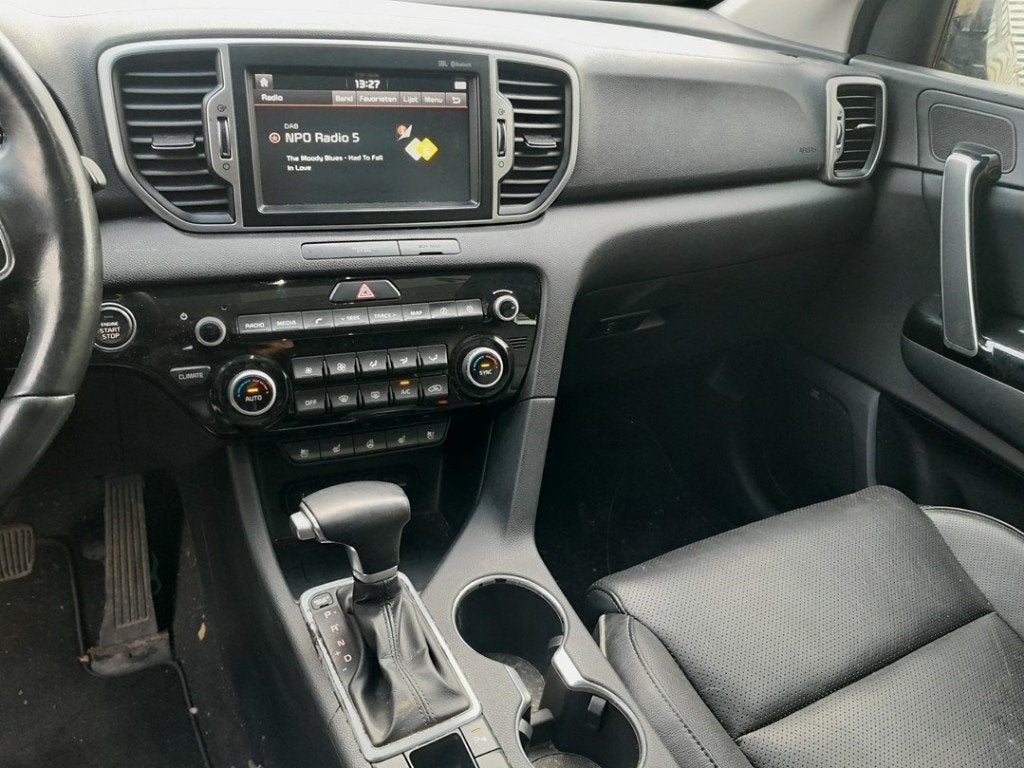 MULTI MEDIA COMPUTER Kia Sportage (QL) (01-2015/09-2022), Info@kia.de, Theodor-Heuss-Allee 11
60486  Frankfurt am Main, DE, Kia Deutschland GmbH