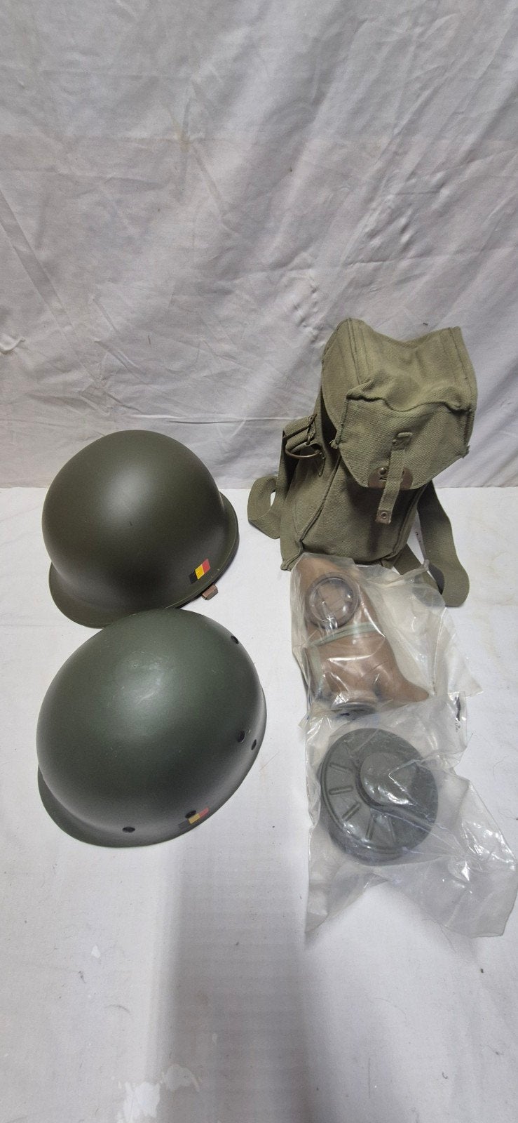 Abl helm en gasmasker, Enlèvement ou Envoi, Armée de terre, Casque ou Béret