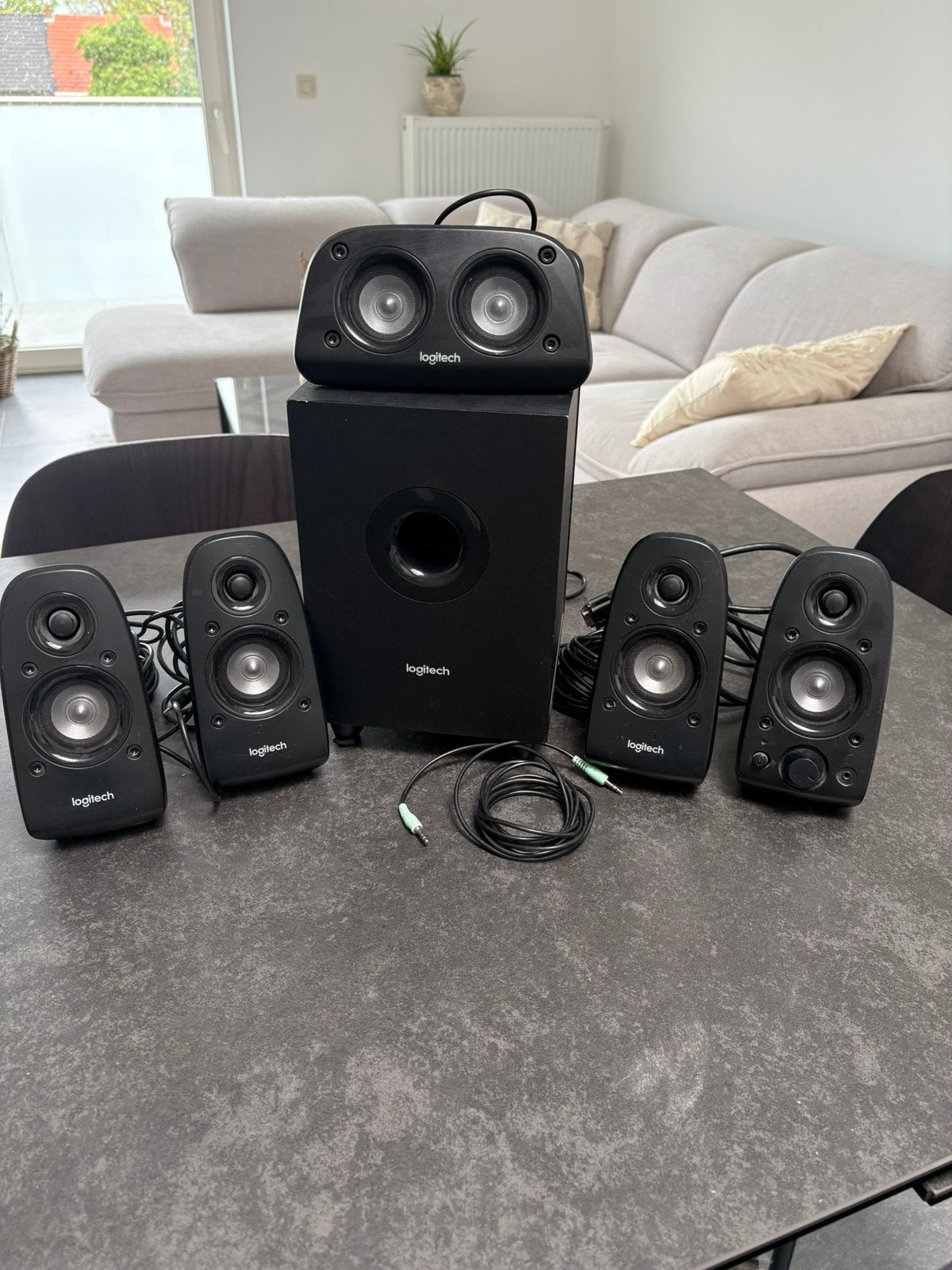Sound system, Ophalen, Gebruikt