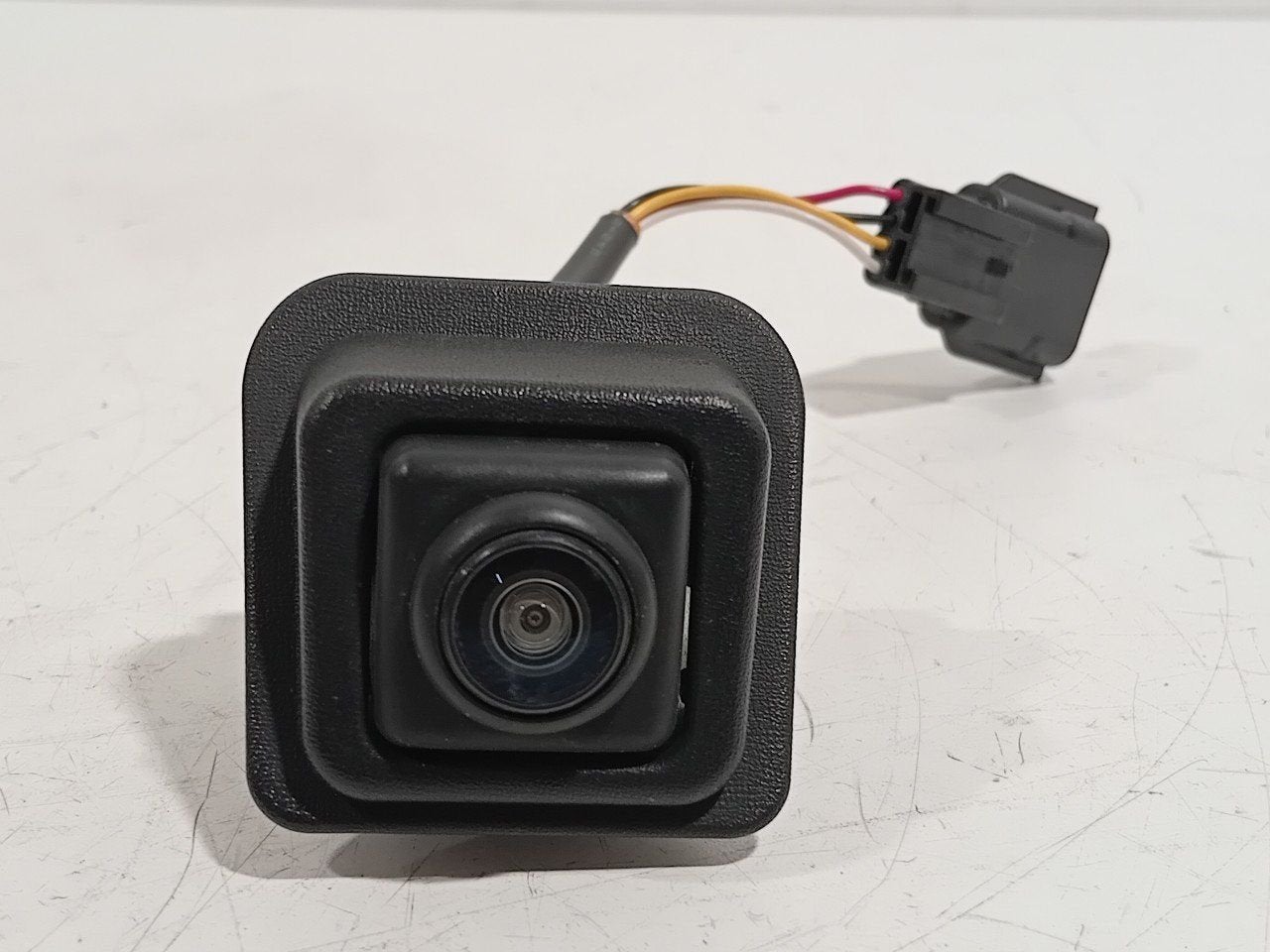 Camera achter Renault Grand Scénic, Onderdelen@venauto.nl, Van der Ven Autorecycling B.V., Gebruikt, Ettenseweg 76, 4706 PB Roosendaal, The Netherlands