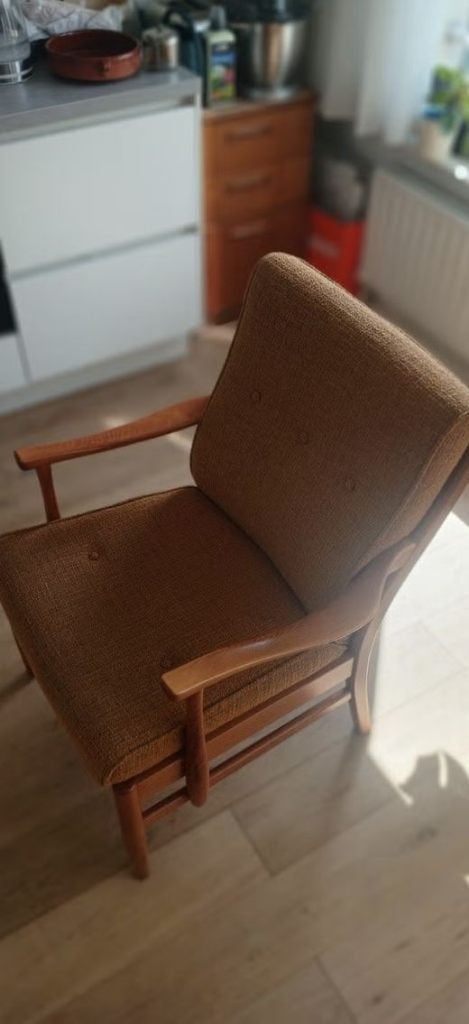 Vintage fauteuil (eenzit), Ophalen