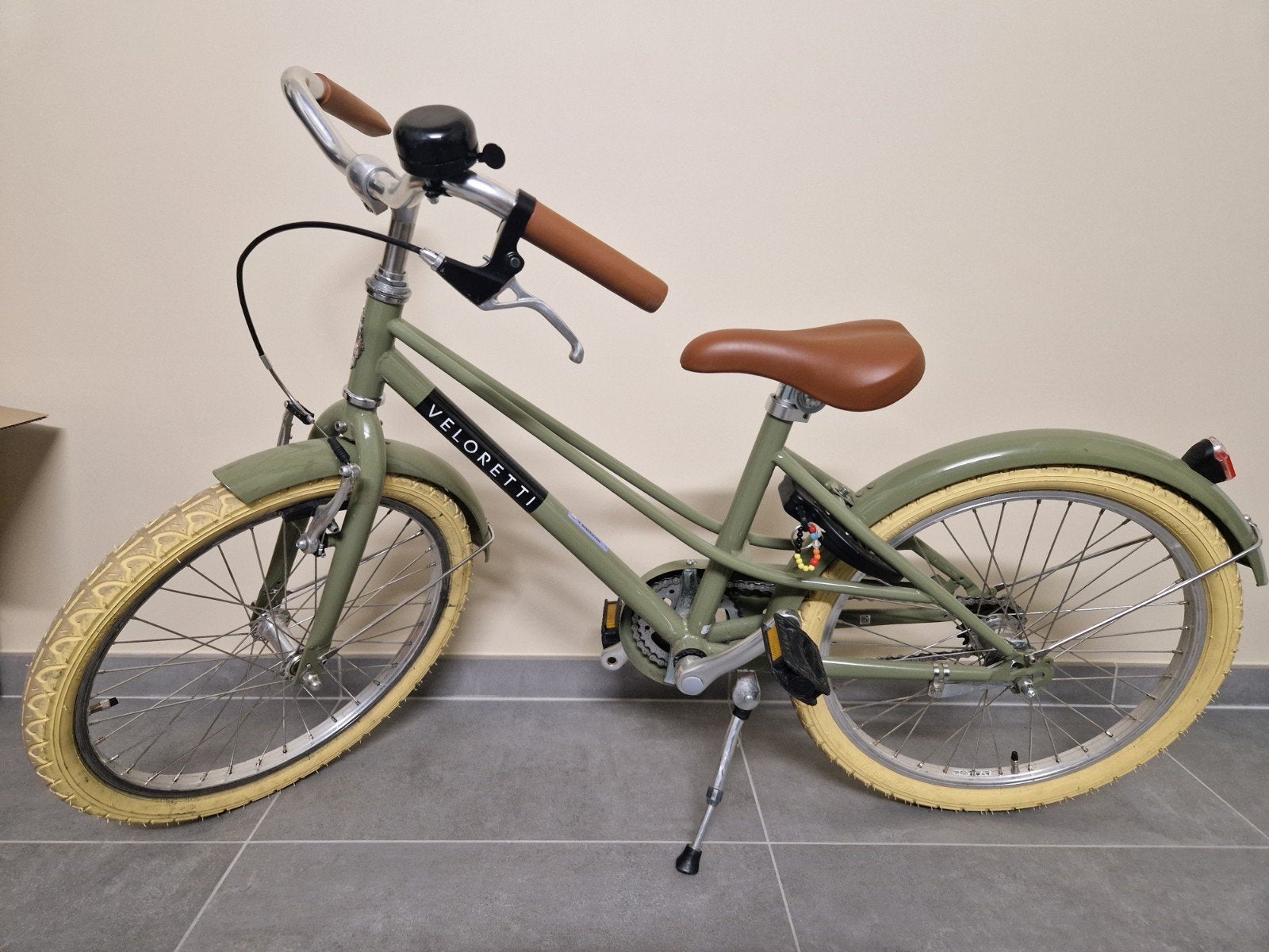 Veloretti, kinderfiets, 20 inch, Fietsen en Brommers, Ophalen, Zo goed als nieuw, 20 inch of meer, Veloretti