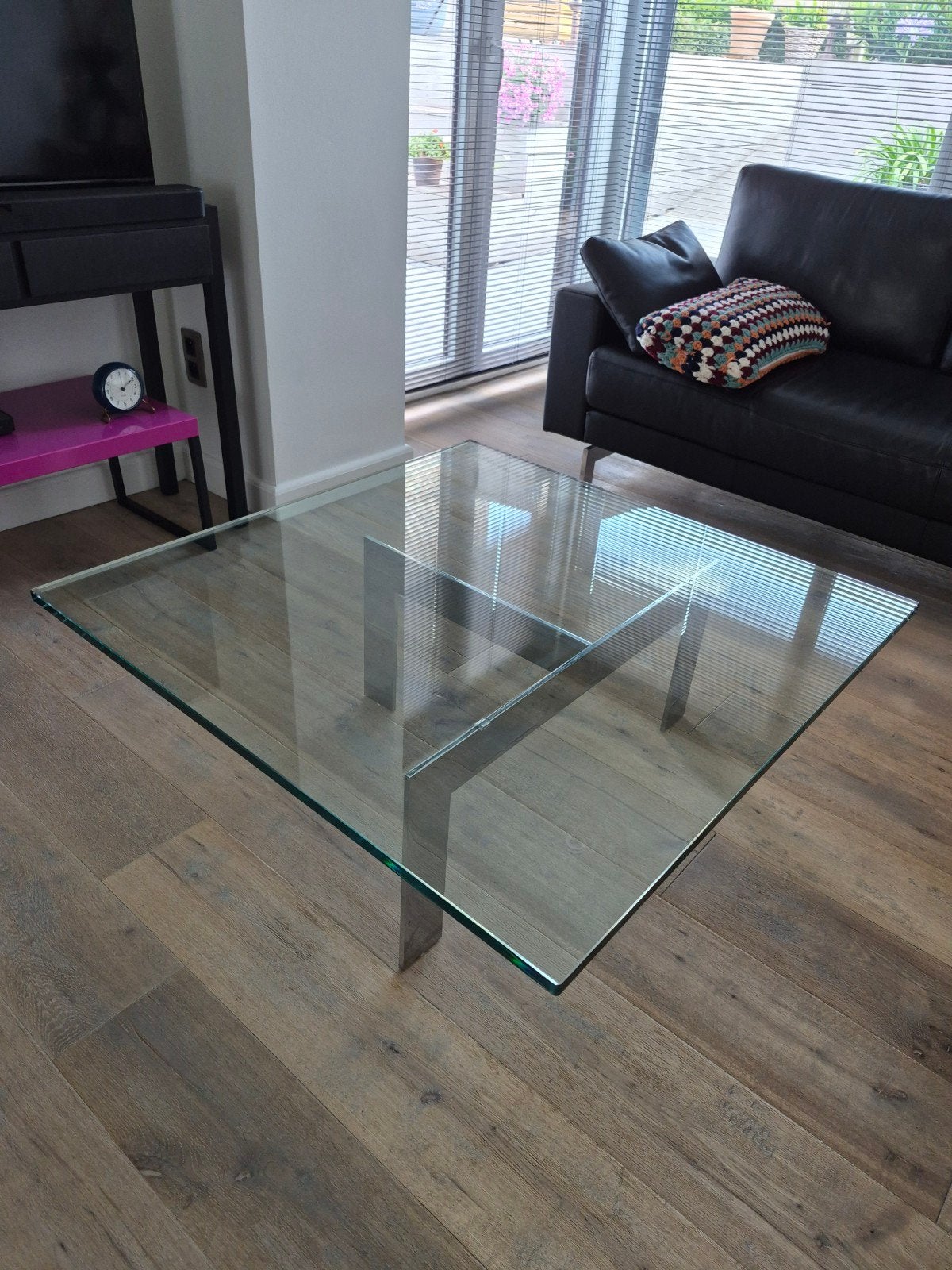 table basse design en verre avec structure chromée, 100 à 150 cm, Enlèvement, 5 – 50, Carré