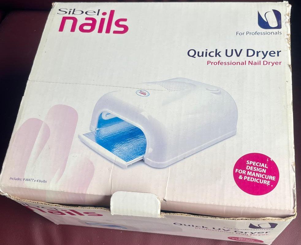 Uv / Led nageldroger 10€ per stuk, Ophalen, Gebruikt