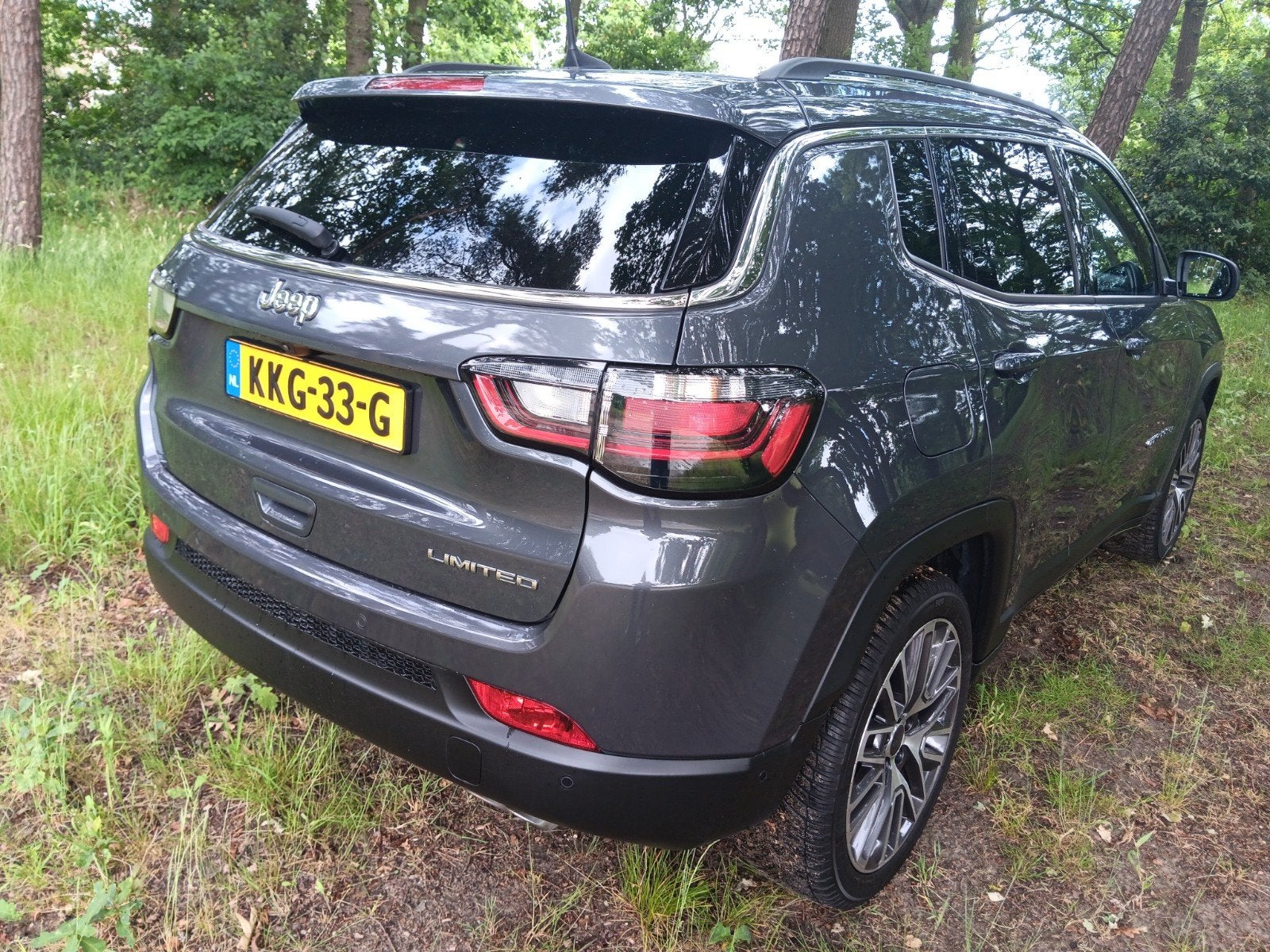 Jeep Compass 1.3 Multiair 150pk Ddct 2021 Grijs, Auto's, Compass, Grijs, Particulier, 1405 kg