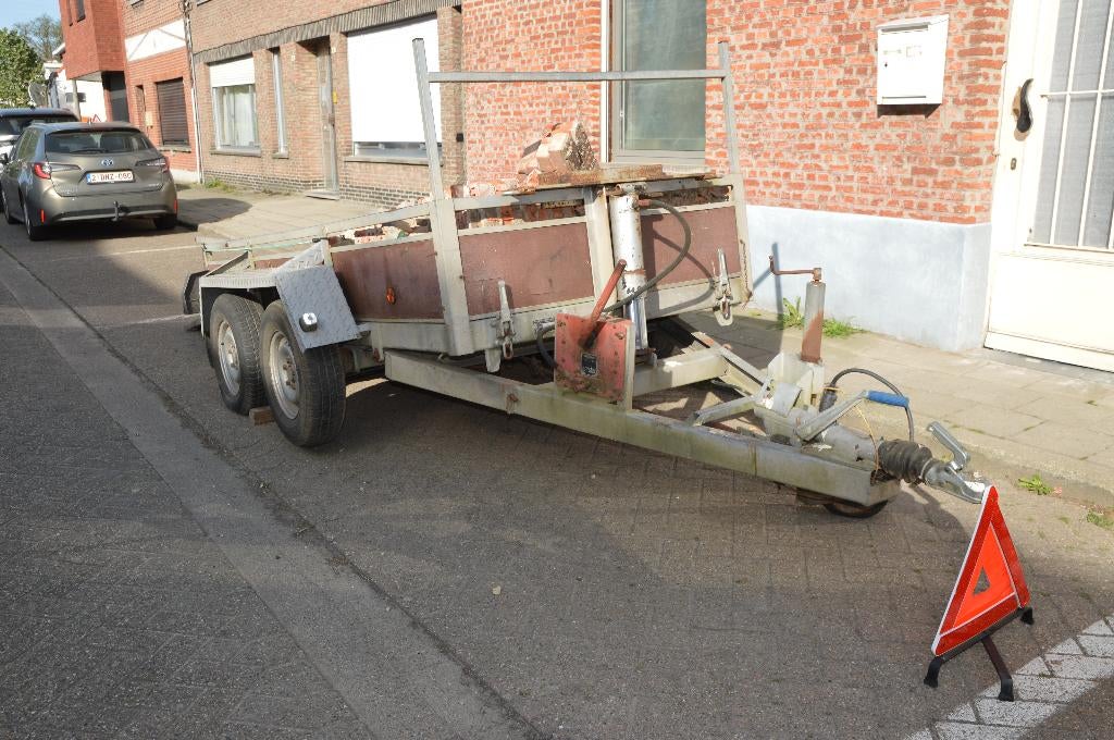 aanhangwagen rijklaar met oprit 1650 euro, Auto diversen, Aanhangers en Bagagewagens, Ophalen, Gebruikt