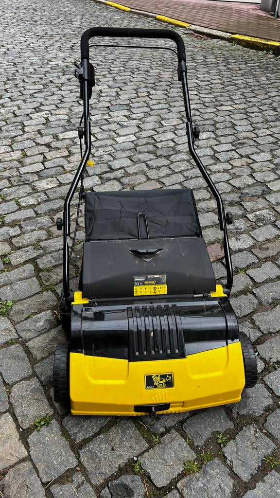Garland Comber 502 E kunstgrasveger, Tuin en Terras, Gras en Kunstgras, Ophalen, Zo goed als nieuw, Kunstgras