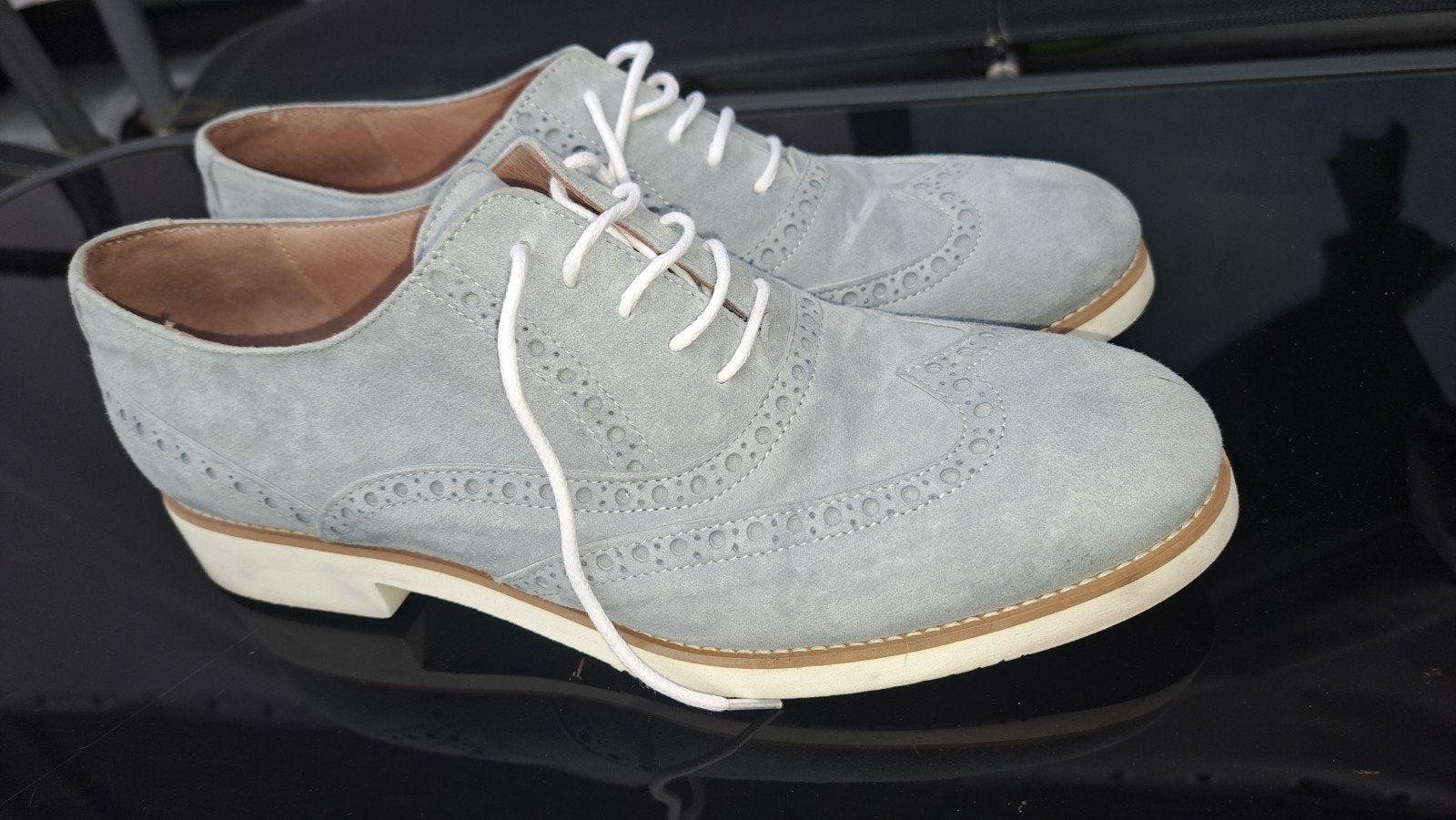 FIGUE Italiaanse Suède Veterschoenen / Brogues, Handtassen en Accessoires, Ophalen