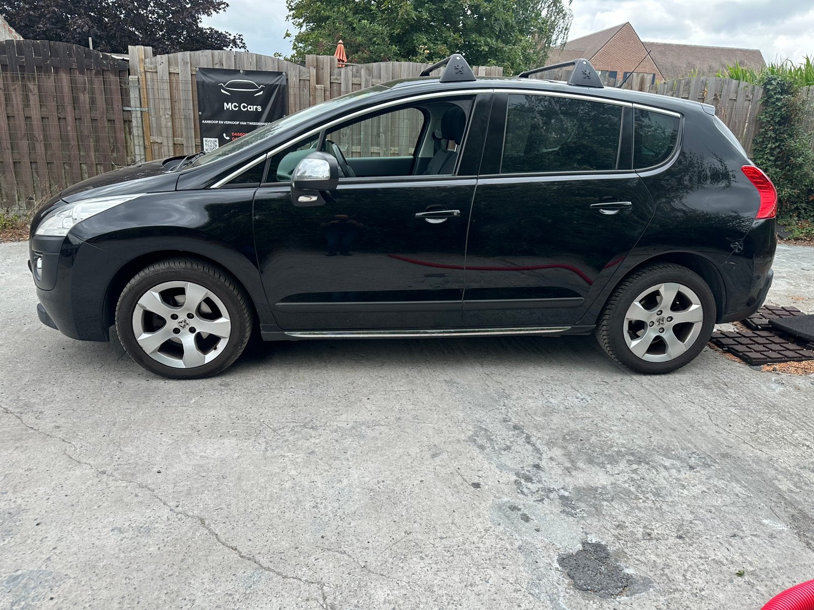 Peugeot 3008 1.6 diesel, Achat, Boîte manuelle, Noir, 5 portes